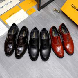 Picture of Louis Vuitton Shoes _SKULVsz39-45hnh023013979